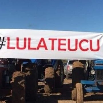 Brasil acima Tudo, Deus acima Todos 🙏
Deus, Pátria, Família, Brasil 🇧🇷
#LulaLadraoSeuLugareNaPrisao