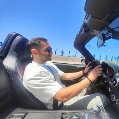 El deporte, mi mejor terapia 🏋️♂️🚴♂️🎾🧘♂️
La gasolina, mi gran pasión 🏎️🔥💓
Mi familia, mi mayor bendición 👨👧👦🙏🏻
España,Canarias,La Palma🇪🇦🇮🇨