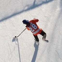 I follow Philly sports even though I don’t live anywhere near the place... it’s a long story.