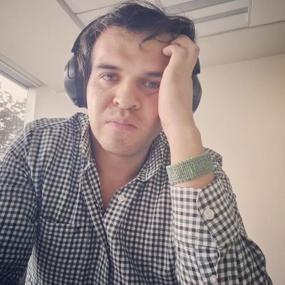 claudiodanielpc's profile picture. Economista pocho📊. BA in Informatics in process🧑🏻‍💻. Papá de dos pitbulls 🐶. Master of disaster. Futbolista frustrado😩⚽️. Datero del pueblo📈. Gym rat.