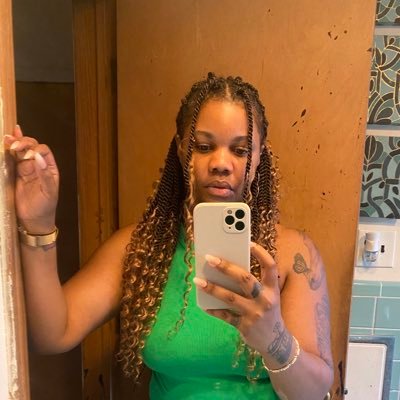 I_R_JoJo's profile picture. Nothing interesting going on over here...