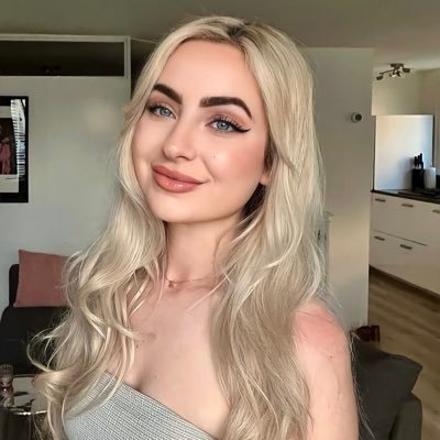 KhloeeNewcombe Profile Picture