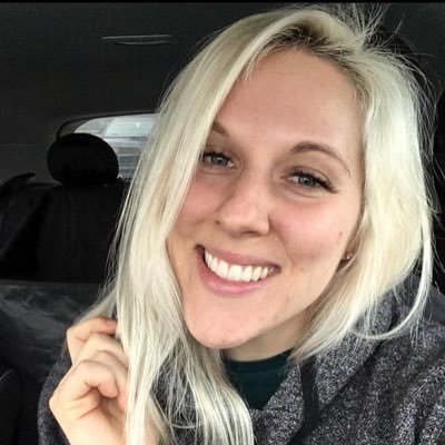 lovehappin77998's profile picture. 