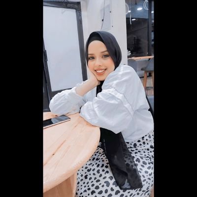 “I still believe that one day I will reach my dream, myself, what I want.”♥️