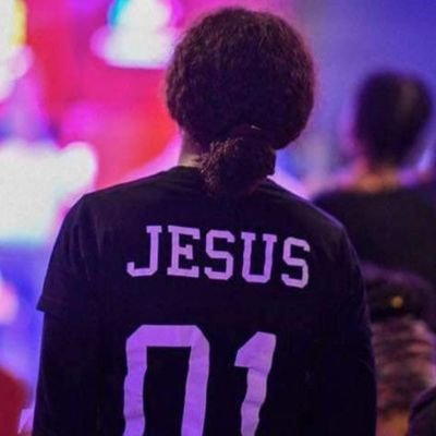 IsaacMayel3's profile picture. E=mc²