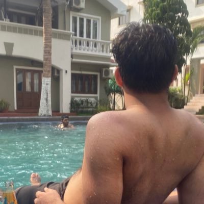 Bishalk612000's profile picture. 