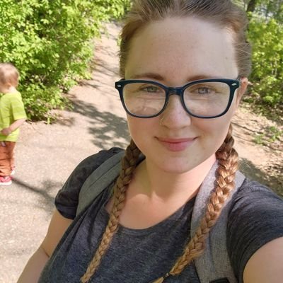 ugcmamabee's profile picture. Creating exciting, creative content for you and your brand! ⭐Lets work together!⭐ Email - ugcmamabee@gmail.com