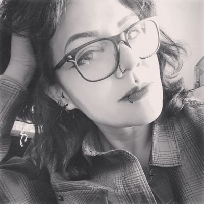 DelPradoCarola's profile picture. Ave de generoso huacal