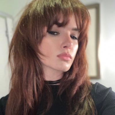 KlrQueenn's profile picture. she/her riot grrrl and edie Sedgwick enthusiast