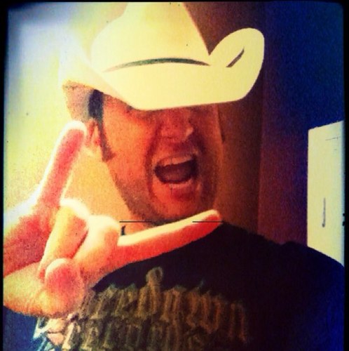 Fmr metal DJ, rock n roll tweeter, nerdtastic source of useless knowledge, Tabletop game fan & Baylor Bear.