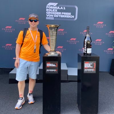 Massive @McLarenF1 fan and MCLRN+ member. #SendIt #LN4 #OP81 🧡🏴󠁧󠁢󠁳󠁣󠁴󠁿 #FansLikeNoOther