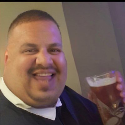 robertbinson69's profile picture. 