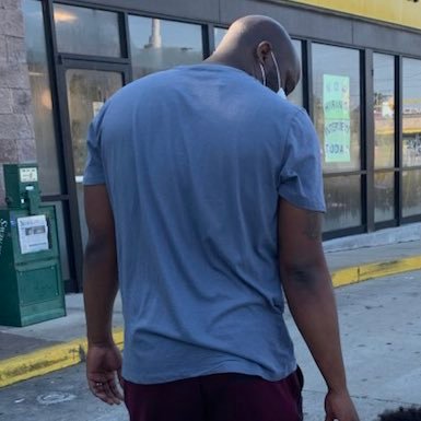34 years old 6’3 just here to enjoy y’all being nasty.