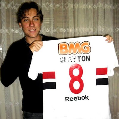 ClaytonRo1988's profile picture. 