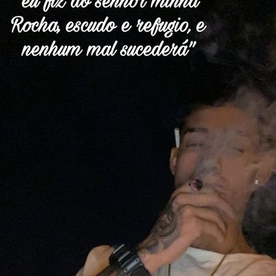 pedrohecr's profile picture. Eu fiz senhor minha Rocha ,escudo e refugio e nenhum mal sucederá