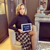 I'm on my knees, La Zarra🇨🇵 (@anastaslaz) 's Twitter Profile