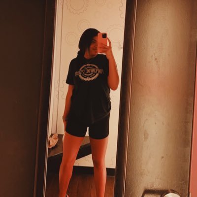 Kacygratzol's profile picture. 