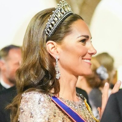 queenmayv315's profile picture. 