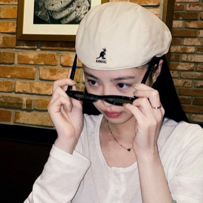 kpop_purpose's profile picture. my ults are BLACKPINK, BTS, LITTLE MIX, EVERGLOW , (G)I-DLE ,CLC, MAMAMOO ,SOFIA CARSON and DREAMCATCHER {he/him}