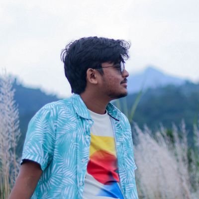 samratseo's profile picture. Currently Working on The Hostkarle Datacentres 😁