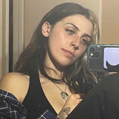 haley_trombs's profile picture. Let Go & Let God