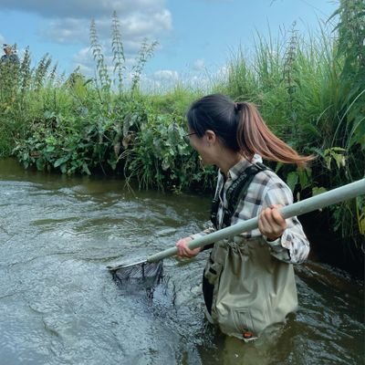 A researcher working on marine and freshwater fish movement and trophic ecology.