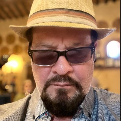 TEMPLE OF MUSIC. Original music from award-winning composer Thomas. Interior renaissance. Privacy is sacred. (This acct isn't run by Thomas himself.)