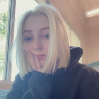 Emily :-) (@surispells) 's Twitter Profile