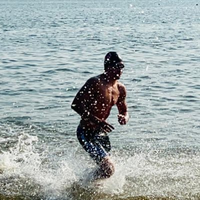 JonahAAlvarez26's profile picture. Swimmer @StAugustinePrep, @EHTSeahawks, jonahaalvarez26@gmail.com