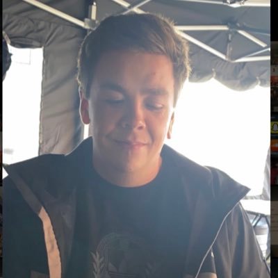 JTimminss_'s profile picture. 