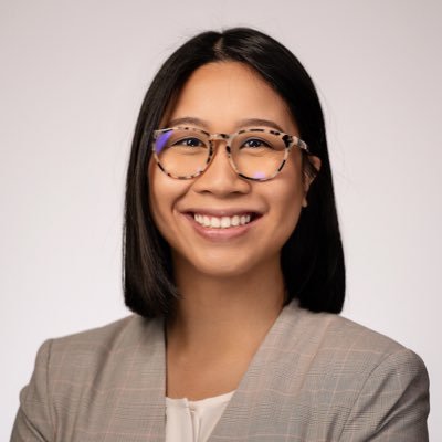 🇵🇭 • @UFMedicine ‘24 🐊 • @UnivMiami ‘18 • cat parent 🐈 • I dabble in olympic weightlifting 🏋🏻♀️• Twitter Lead and Writer for @TheLens_oph • she/her