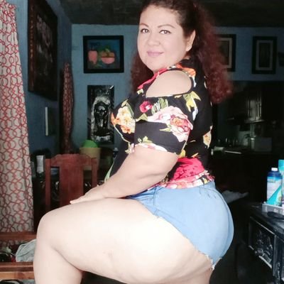 hola amigos para venta de contenido y video llamadas hot marquen a mi número con gusto los atenderé no se dejen engañar por cuentas falsas 52+7341216494.