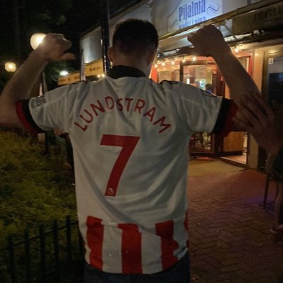 Rademar94's profile picture. Sporting Director in AZS UW Wilanow Futsal Club

On twitter for #FPL and Futsal

#Futsal #jakgraćtoznajlepszymi