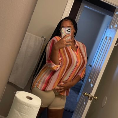 Lesbian 🥰 |||Bos 🛬ATL🏳️‍🌈|||CANCER ♋️||| CAPE VERDE QUEEN 🇨🇻 ||| P🫶🏽🥰