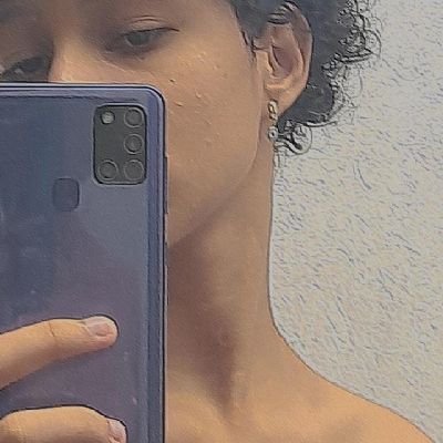 AshSantori's profile picture. ele/elu/ela