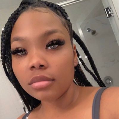 ohhhthatsbecky's profile picture. 