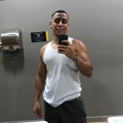 👨🏽‍🏫⚖️ / GYM /Disfruta, Ama y Avanza. -Yo no hablo, que hablen los demás-