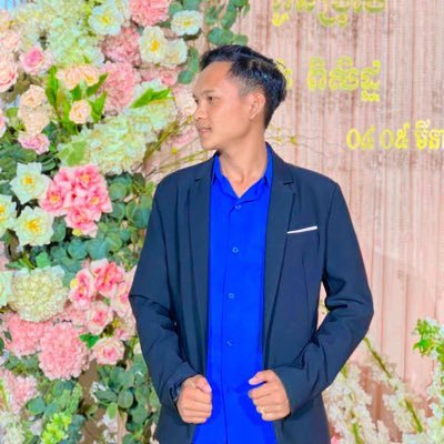 OeurnOeurn8866's profile picture. 