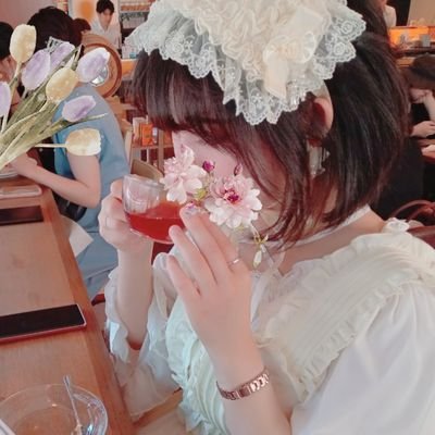 momomo_ds's profile picture. ねこ／ロリィタ／お絵描き／🏍