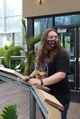 TheEspeS_'s profile picture. They/Them ~
@ScruffyCityFGC and @KNOXOUTevent TO ~
Come to Knox-Out! https://t.co/hn20kAmr8p