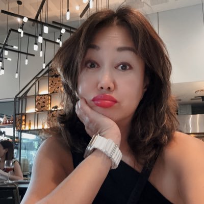 bettyteh's profile picture. consultant cardiologist at beating hearts