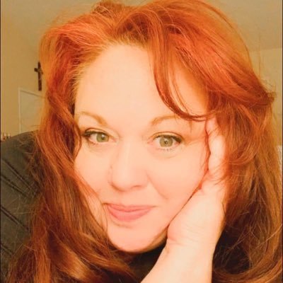 Artist & Performer • Erika Newsom Entertainment • Newsom Fine Art • https://t.co/dE0InwJ3Ln • https://t.co/oo15OAt4Hv