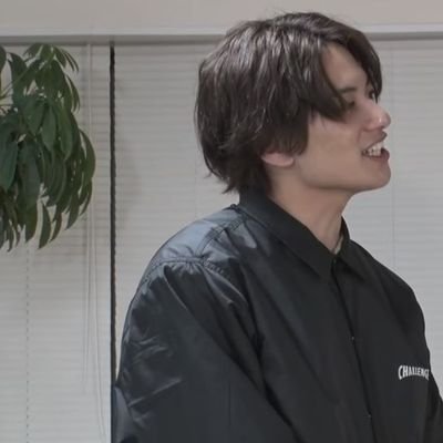 riceglue_'s profile picture. 夢で会えたらって言うけど、
やっぱり現実がいいよな