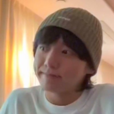 i8jeonn's profile picture. stealing stars for my baby highness