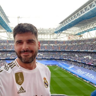 Rmcf_1985's profile picture. “El Real Madrid se pasea por Europa como antaño se paseaban los vikingos, arrasándolo todo a su paso.” The Times. 19 de mayo de 1960.