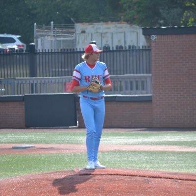 Brentwood Academy 2024 RHP ⚾ 6'4 190 || 3.6 GPA 27 ACT