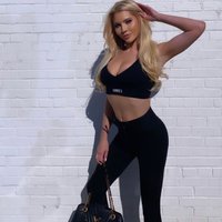 Clarinda (@clarinda_federi) 's Twitter Profile