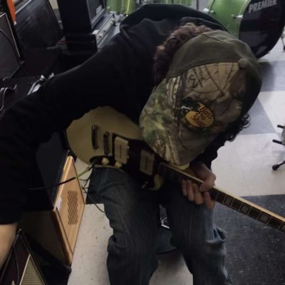 jequinnn's profile picture. unsetup spinner