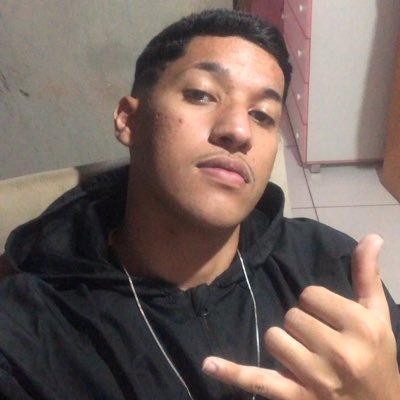 sustentado e protegido por Aquele que nunca falha. 🙇🏽‍♂️⚓