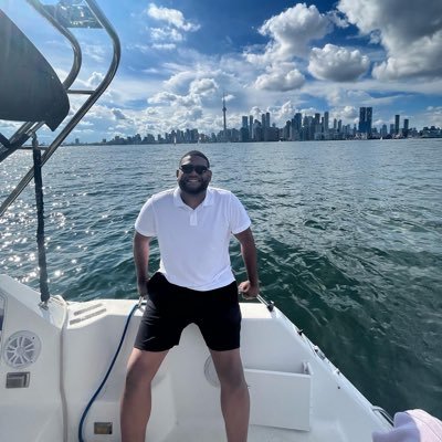 #Paralegal #RealMadrid #ManchesterUnited #BostonCeltics 🇭🇹📍🇨🇦
IG: chadicg SC:chadicg6